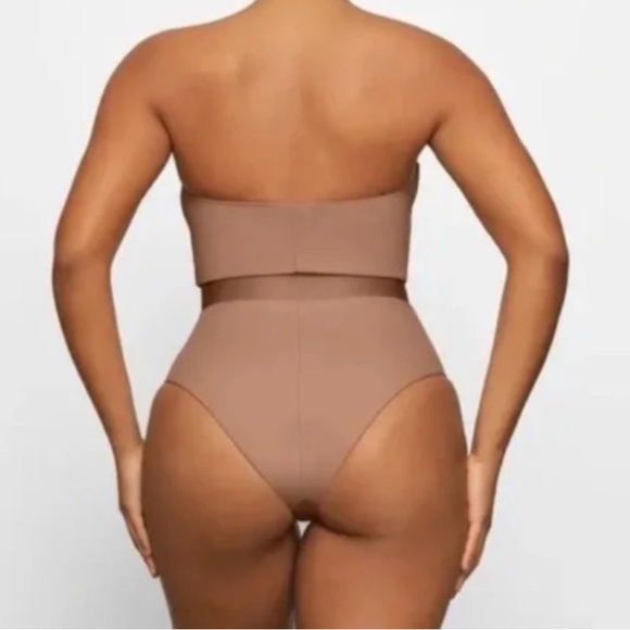 SKIMS SCULPTING SWIM ONE PIECE - Picture 2 of 4